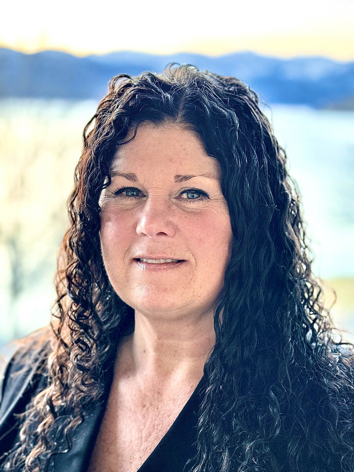 Shanley Zinger - Windermere Real Estate / Snohomish, Inc.