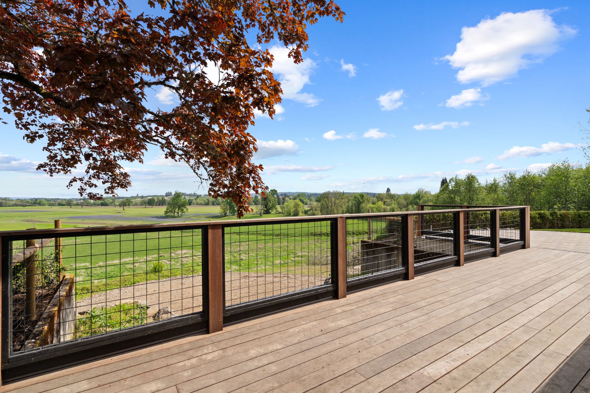 72 Acre Equestrian Estate 17 stalls/arena - Image 5