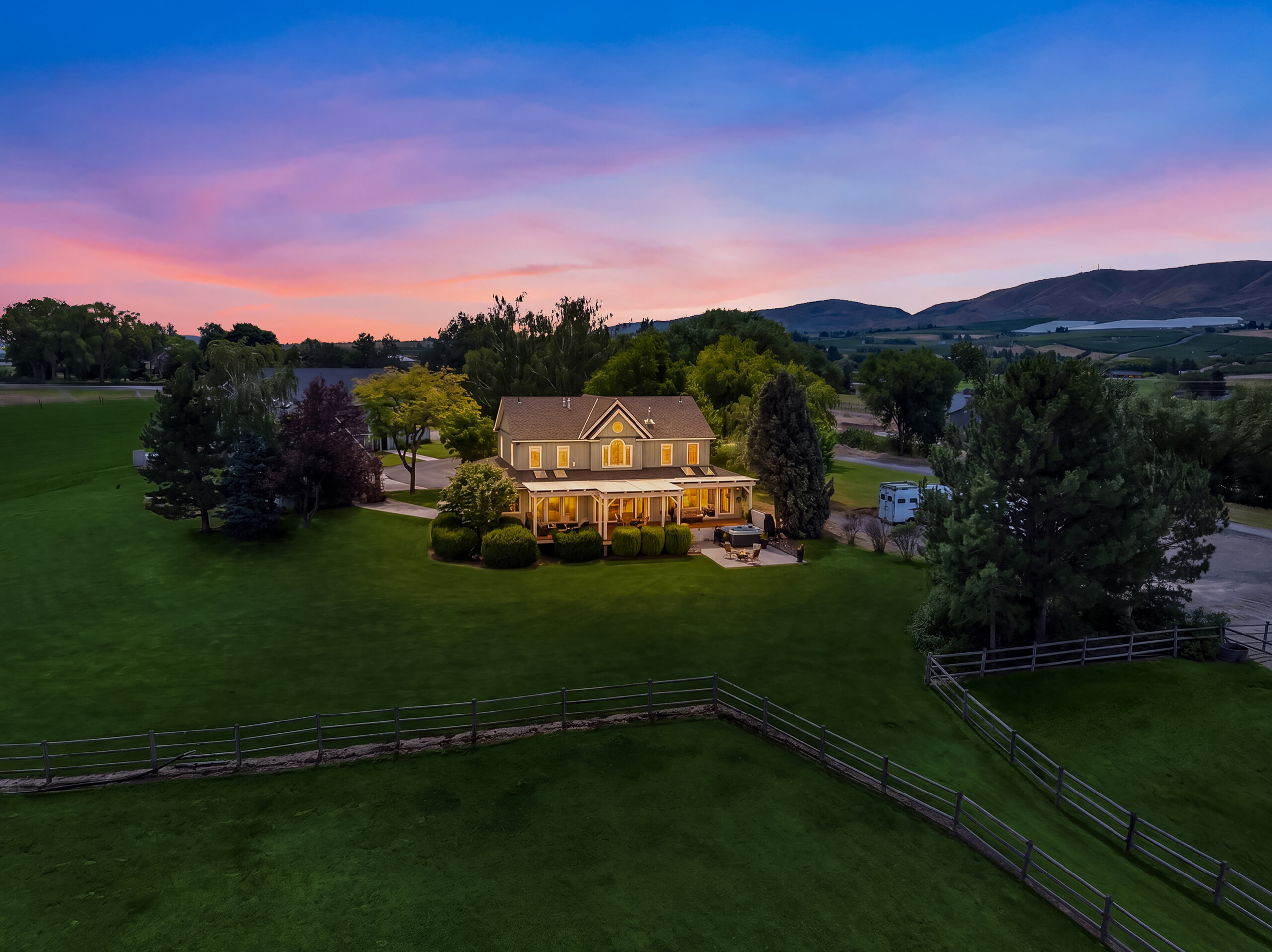 Burkeridge Farm - Image 1