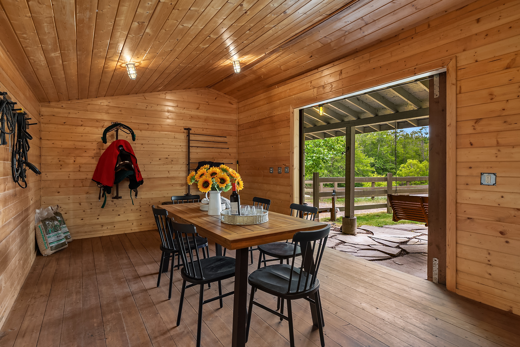 Bainbridge Island Equestrian Estate - Image 9