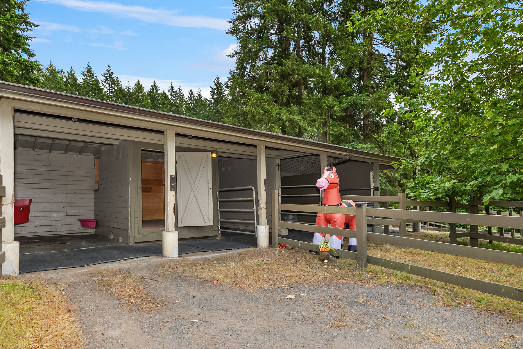 Bainbridge Island Equestrian Estate - Image 7